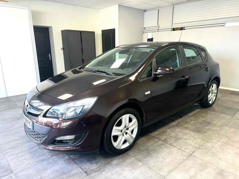 OPEL ASTRA J 2014