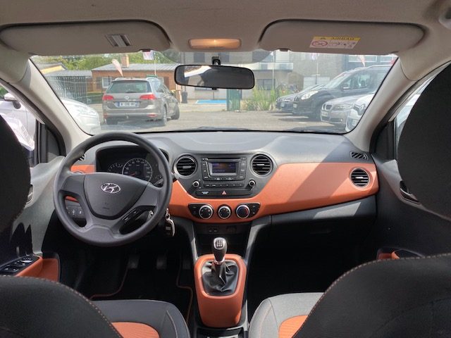 HYUNDAI  I10  2014