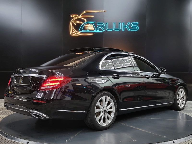 MERCEDES-BENZ CLASSE E 220d 194cv Avantgarde BVA 9G-Tronic 1ère Main