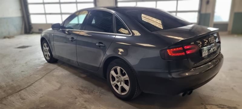 AUDI A4 B8 2010