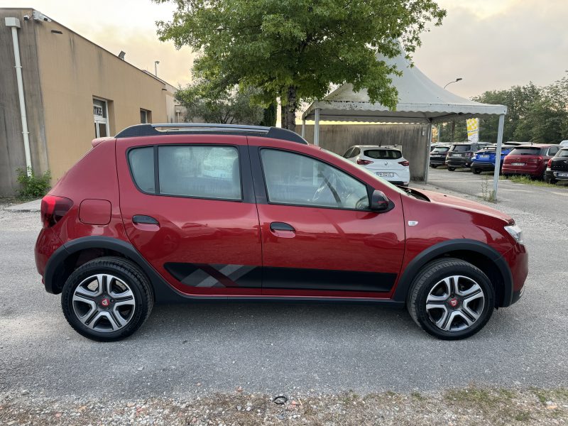 DACIA SANDERO TCE 90CV TECHROAD