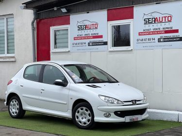 PEUGEOT 206 2005