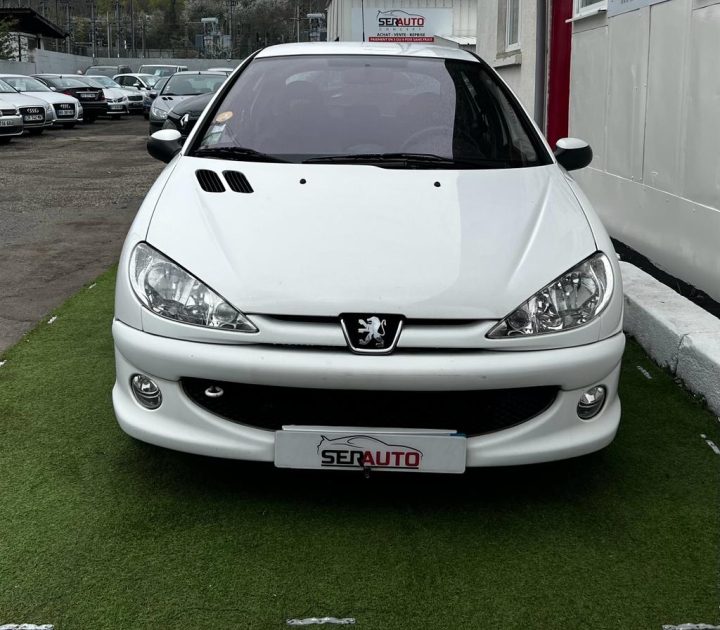 PEUGEOT 206 2005