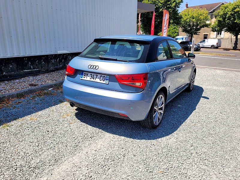 AUDI A1 2011