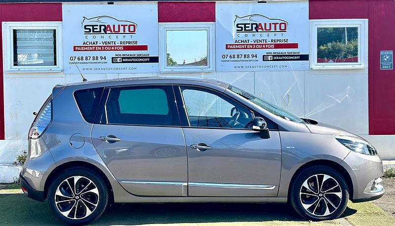 RENAULT MEGANE SCENIC 2015