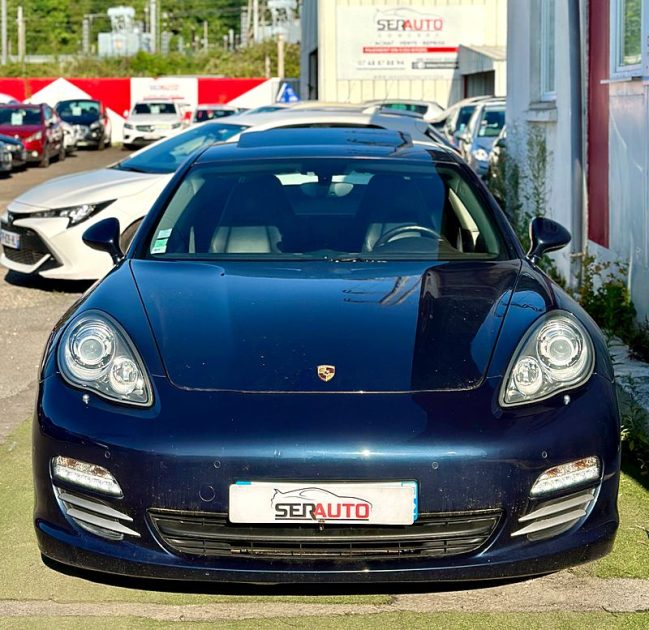 PORSCHE PANAMERA 2010