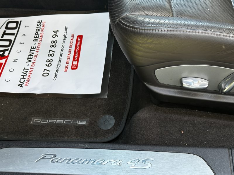 PORSCHE PANAMERA 2010