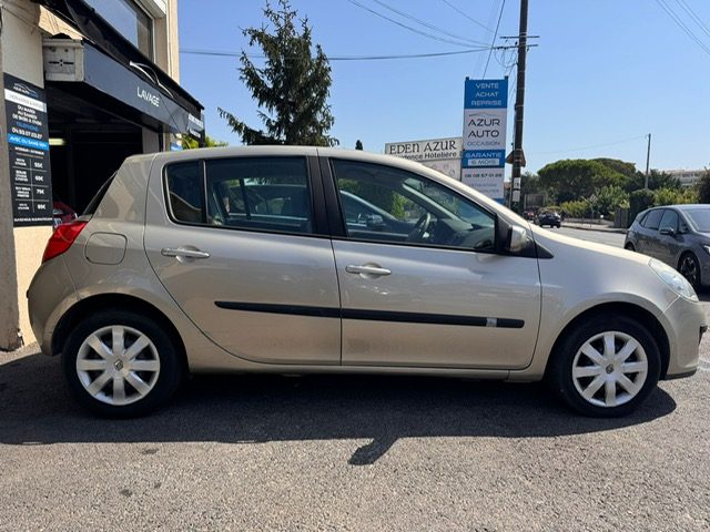 Renault Clio III EDITION DYNAMIQUE 1.6L 90 CV