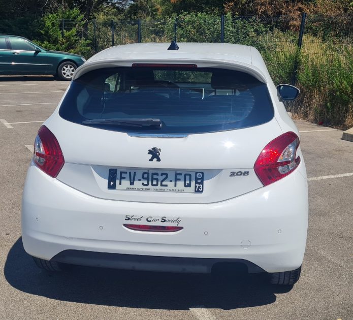 PEUGEOT 208 I 2013