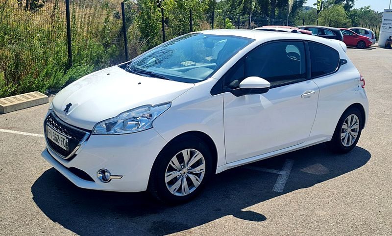 PEUGEOT 208 I 2013