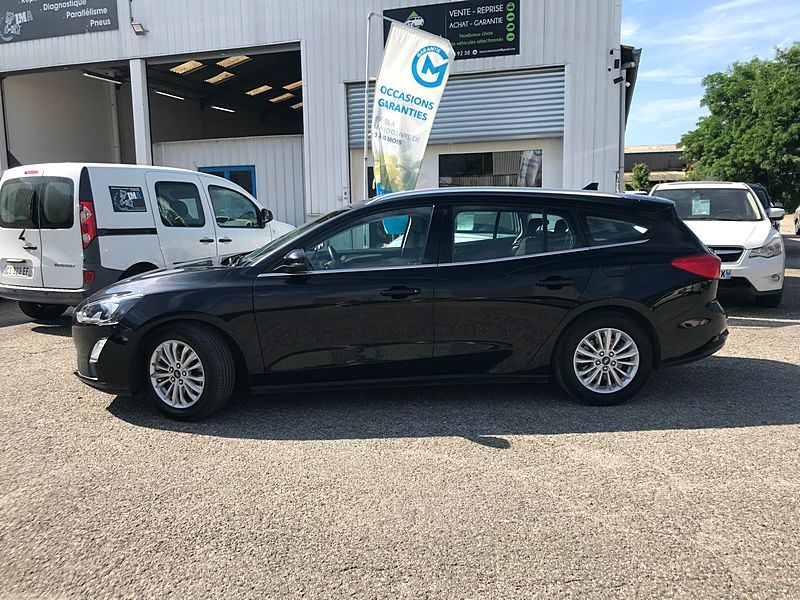 FORD FOCUS IV SW - 1.0 SCTi ECOBOOST 125cv TITANIUM S&S - GARANTIE 6 MOIS