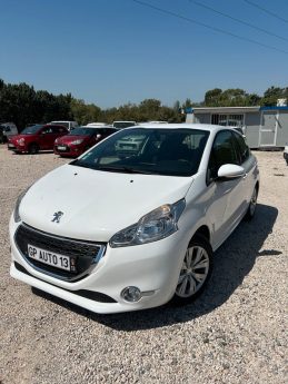 PEUGEOT 208 I 2014