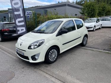 RENAULT TWINGO II 1.2i 16V 75CV