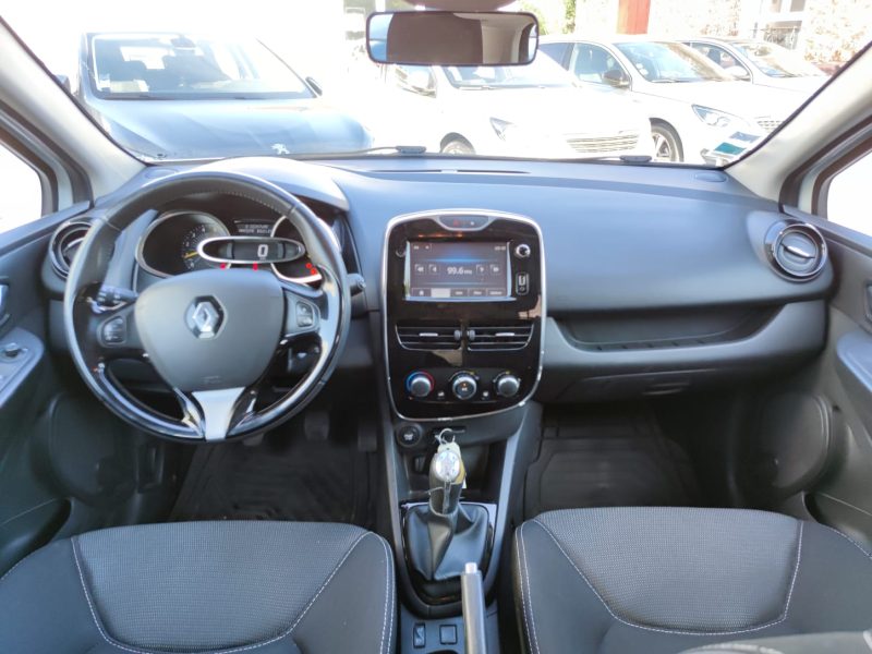 RENAULT CLIO IV Grandtour 2015