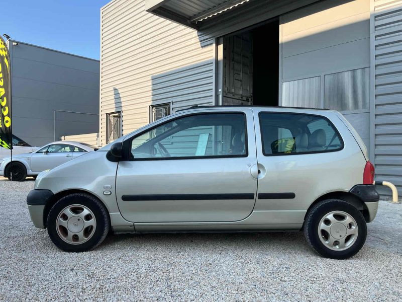 RENAULT TWINGO - Toit Panoramique Et Ouvrant / Climatisation / Jante Alu / Garantie 12 Mois