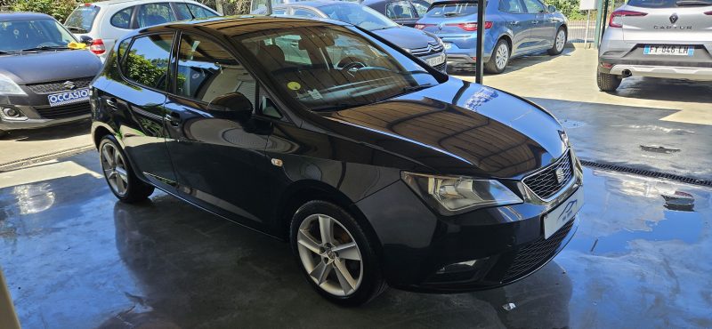 SEAT IBIZA 1.6 TDI (90Ch) HATCHBACK