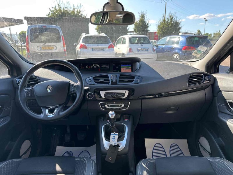 RENAULT GRAND SCENIC III 2016