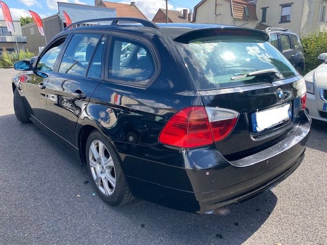 BMW  SERIE 3 318D  2007