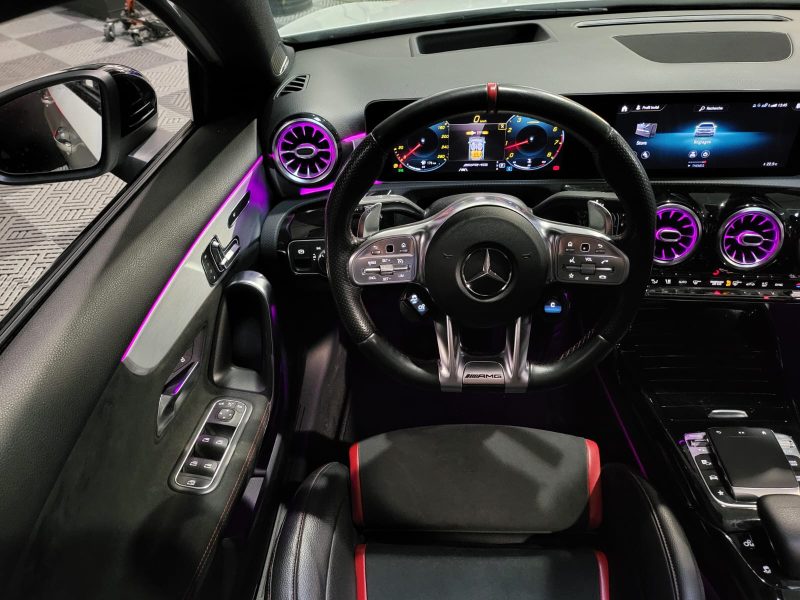 MERCEDES  A 35 AMG 4-matic  / LUMIERE D'AMBIANCE/SIEGE F1/CARPLAY