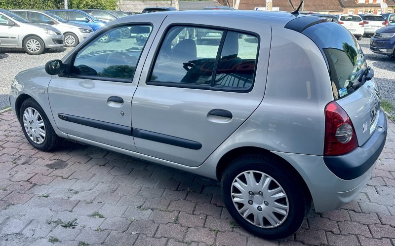 RENAULT CLIO II 1.5L dCi 65cv *AUTHENTIQUE* / GARANTIE REVISEE 