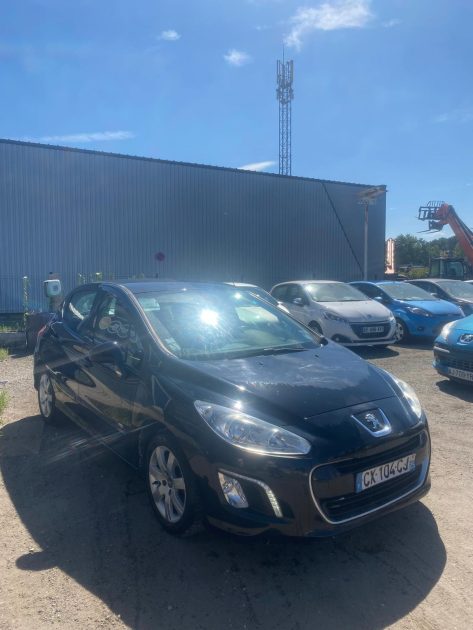 PEUGEOT 308 STYLE 1.6HDI 114CV DISTRIBUTION NEUVE