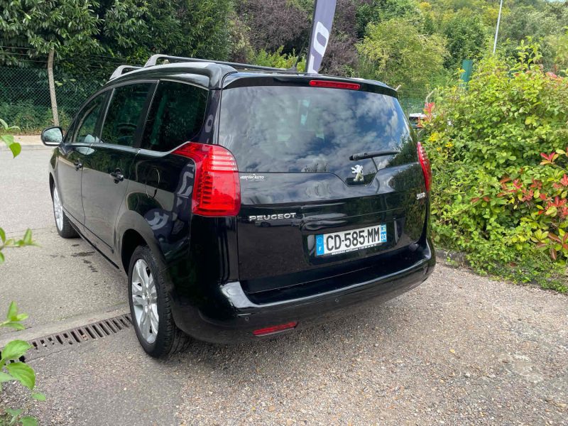 PEUGEOT 5008 2.0HDI 163CV