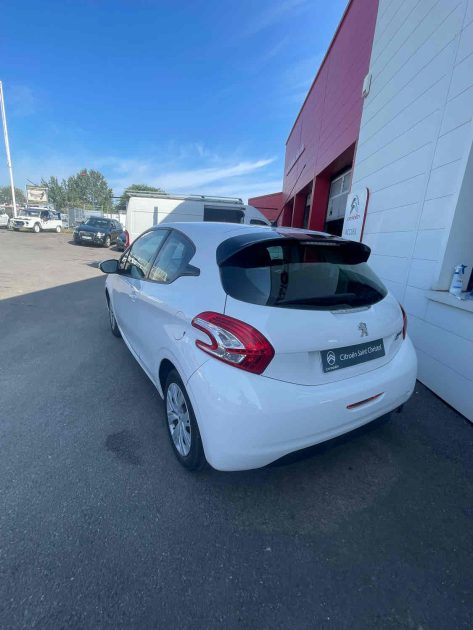 PEUGEOT 208 I 2013