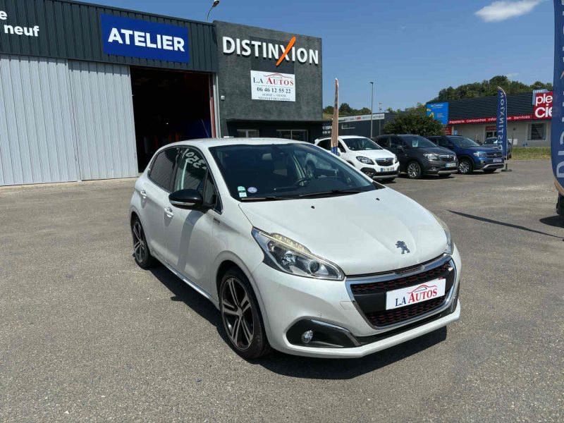 PEUGEOT 208 1.2 PURE TECH 110 GT LINE