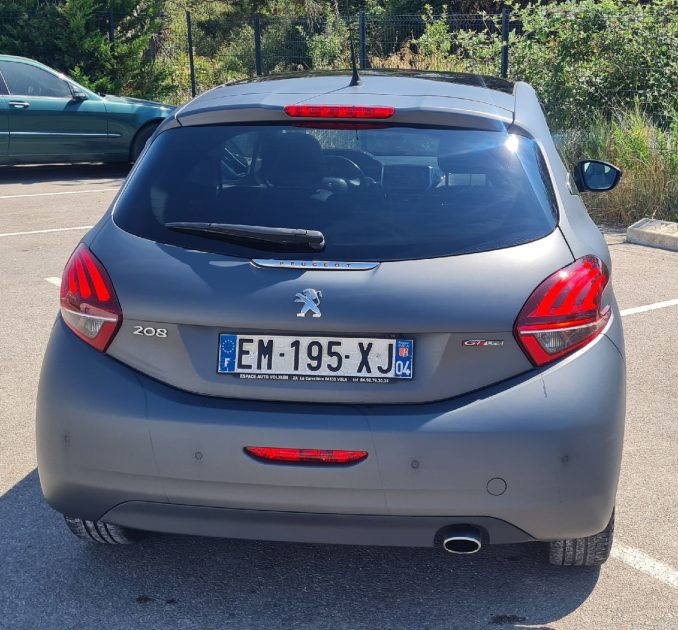 PEUGEOT 208 I 2016 GT line