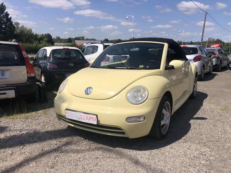 VOLKSWAGEN New Beetle 1.6 102 cv Garantie 6 mois