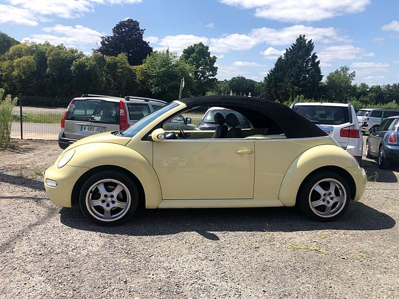 VOLKSWAGEN New Beetle 1.6 102 cv Garantie 6 mois