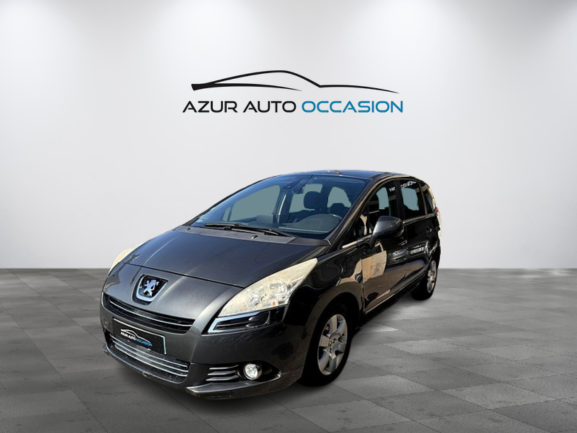 PEUGEOT 5008 1.6 HDi 1560cm3 114cv