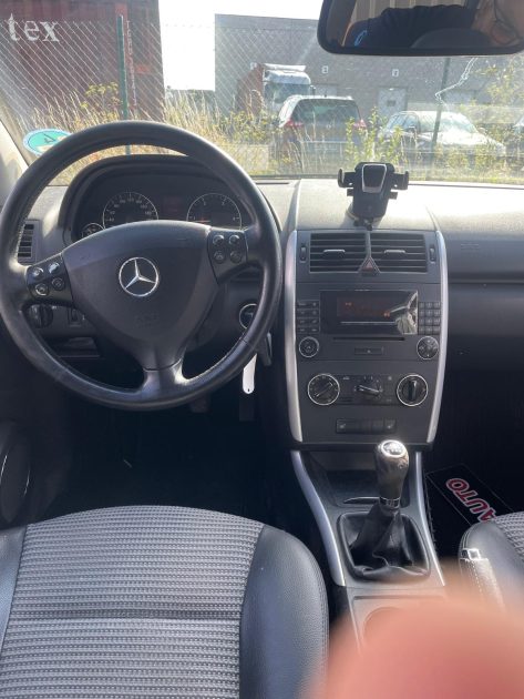 MERCEDES A180 2007