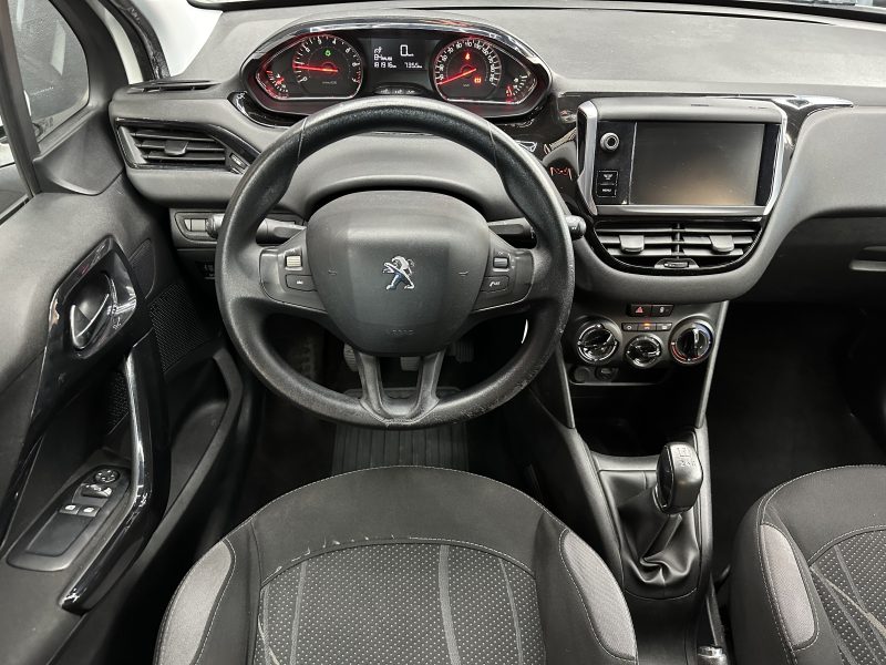 PEUGEOT 208 I 2014