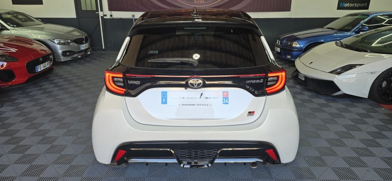 TOYOTA YARIS 2023