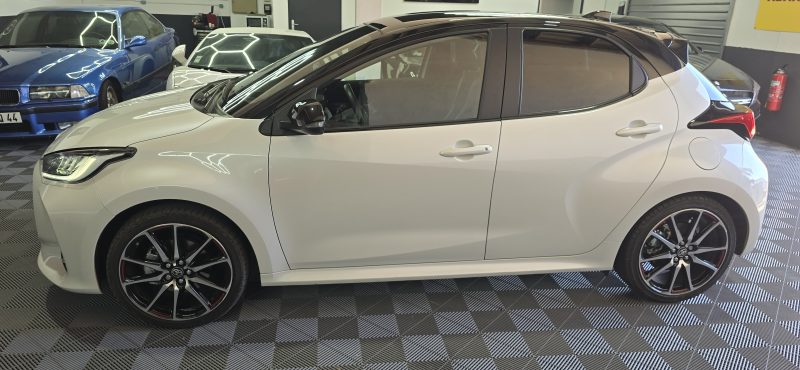 TOYOTA YARIS 2023