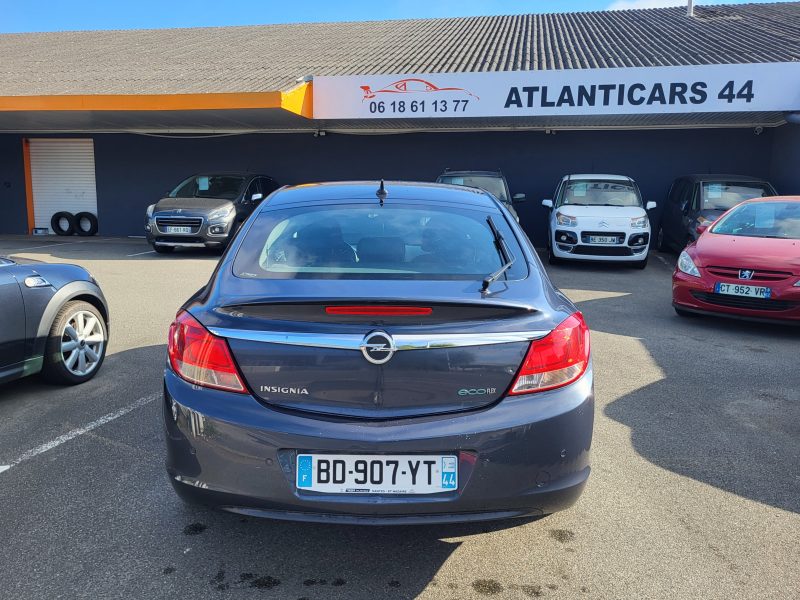 OPEL INSIGNIA 2010