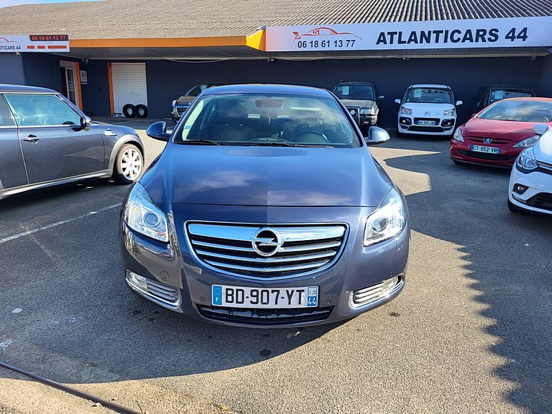 OPEL INSIGNIA 2010