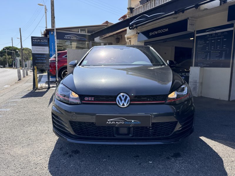 VOLKSWAGEN GOLF VIII GTI 