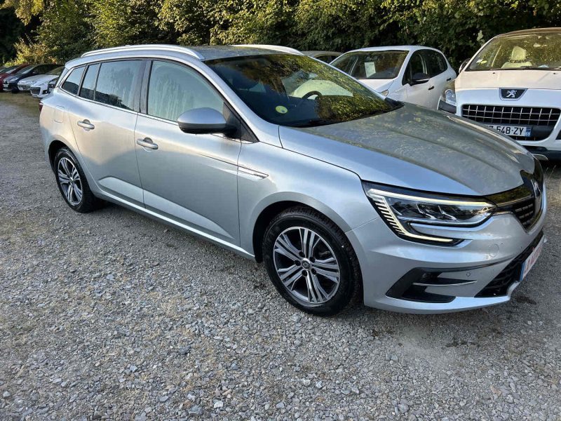 RENAULT MEGANE IV Grandtour 2022