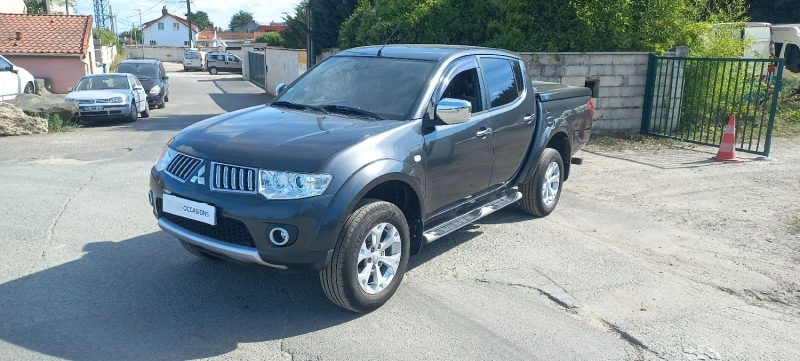 MITSUBISHI 1ER MAIN L200 / TRITON 4X4 2012