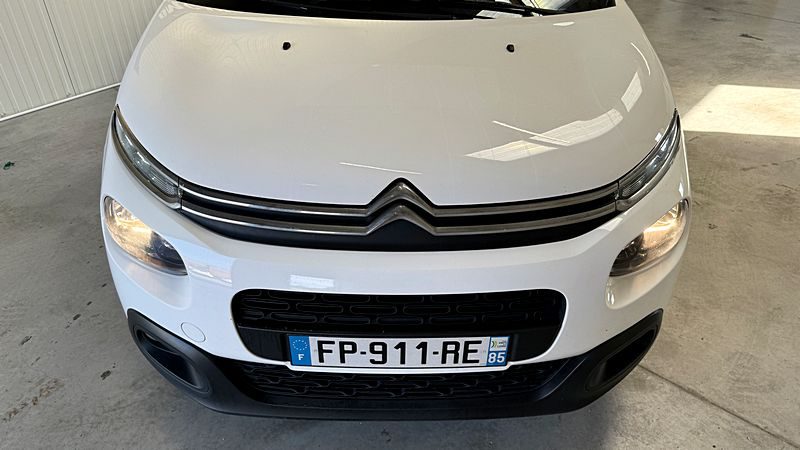 Citroen C3 III 1.5 BLUEHDI 100 cv FEEL S&S - Garantie 12 mois