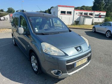 PEUGEOT PARTNER TEPEE 2012