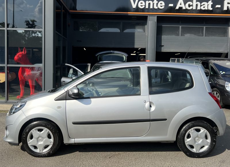 RENAULT TWINGO II 1.5 DCI 75 Cv PREMIERE MAIN / CLIMATISATION BLUETOOTH CRIT AIR 2 - GARANTIE 1 AN