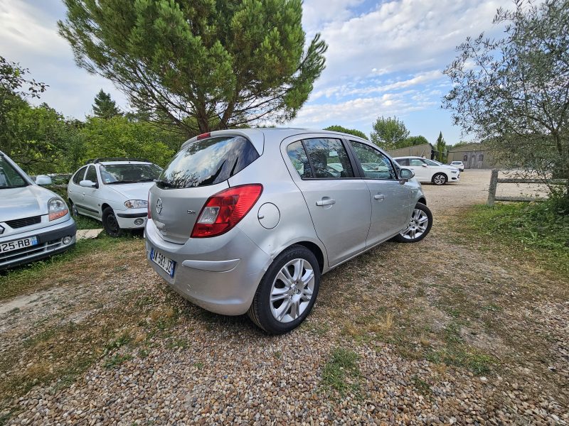 OPEL CORSA D 2008