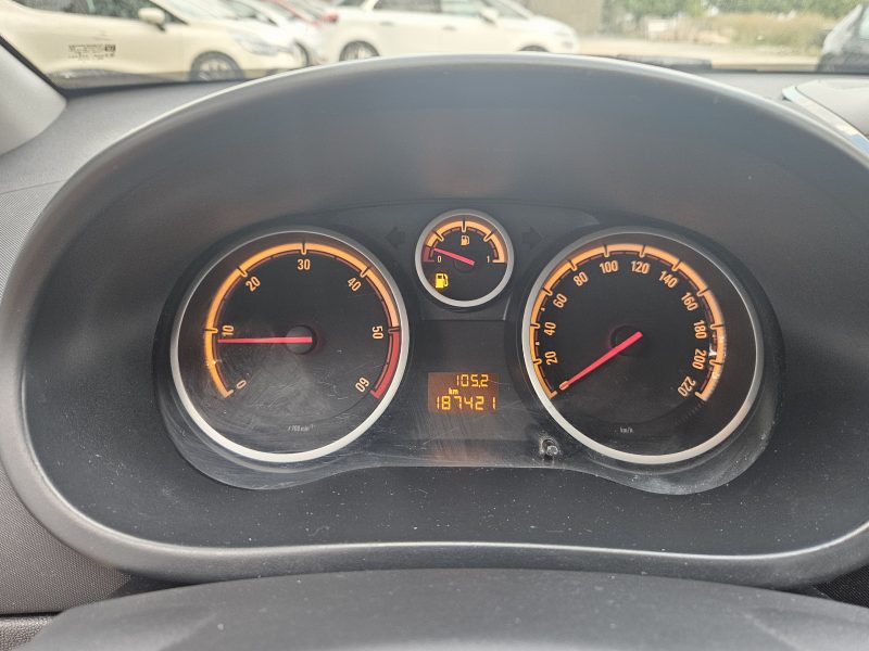 OPEL CORSA D 2008