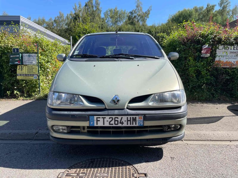 RENAULT MEGANE ScÃ©nic 1.6i16V 110CV