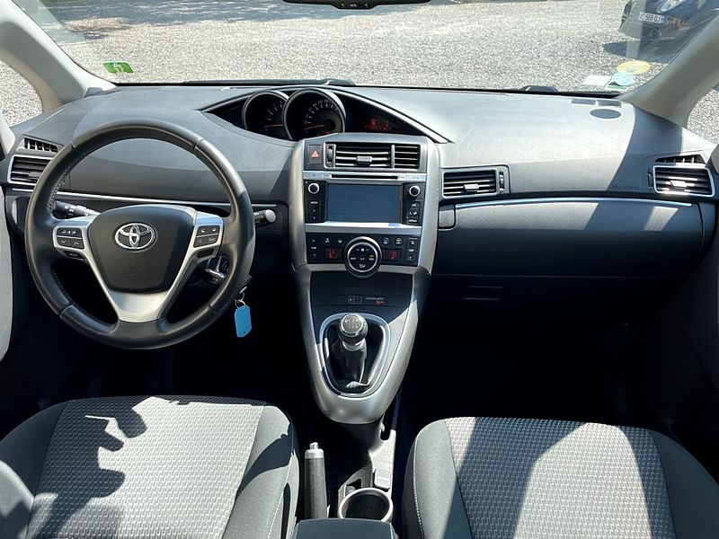 TOYOTA VERSO 2014