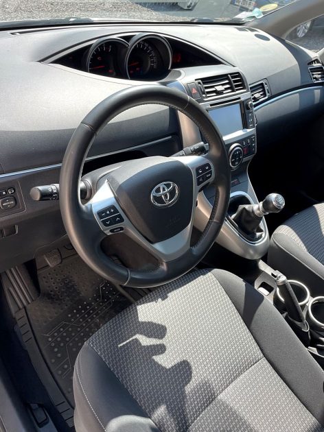 TOYOTA VERSO 2014