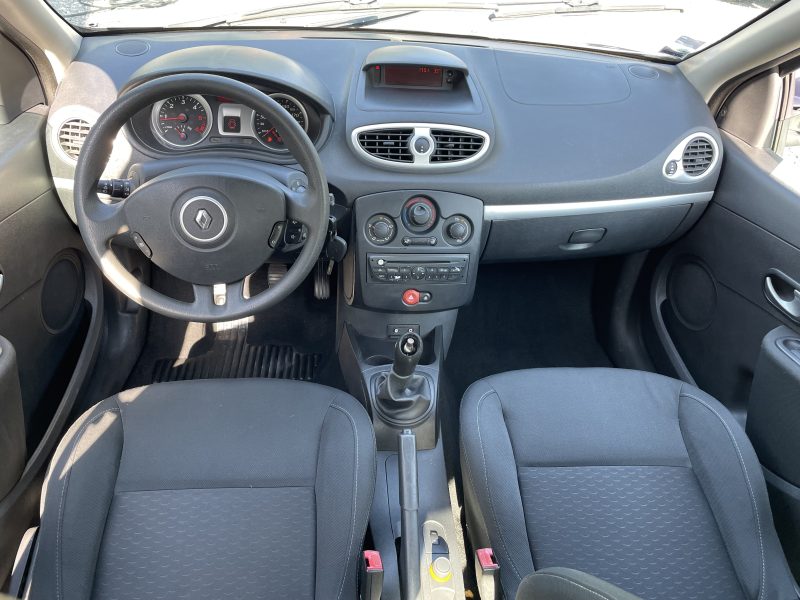 RENAULT CLIO III 2009